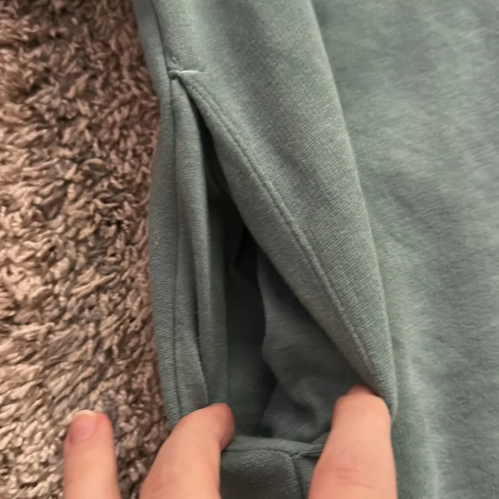 NWT Victoria's Secret PINK Varsity Oversized Half Zip Sweatshirt - Picture 6 of 14